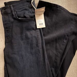 NWT MOTHER Women’s Black Jeans